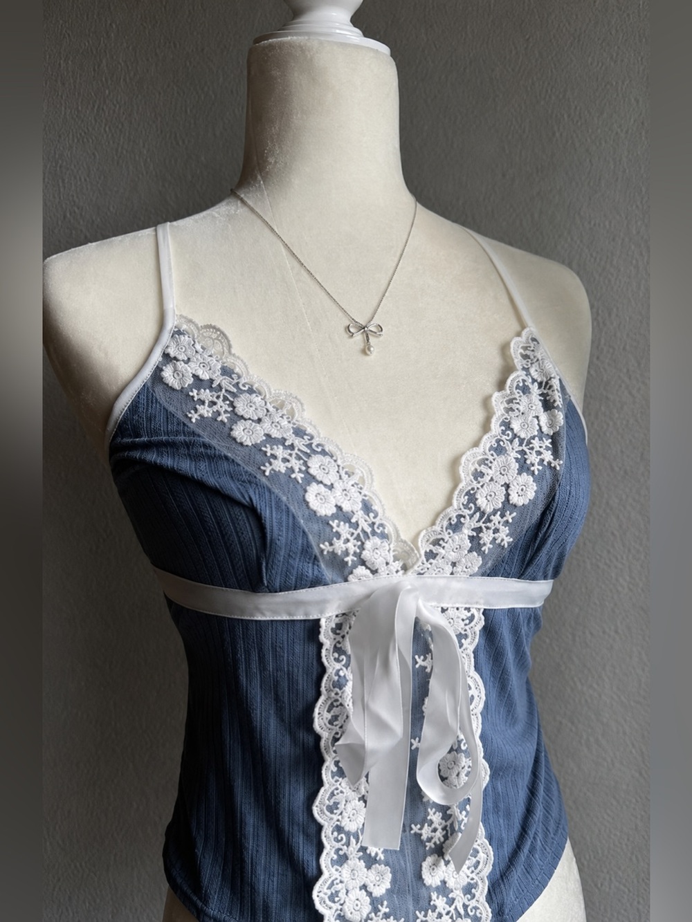 Coquette Dusty Blue Lace Cami Tank Top Medium | Ribbed Bow Floral Lace Y2K